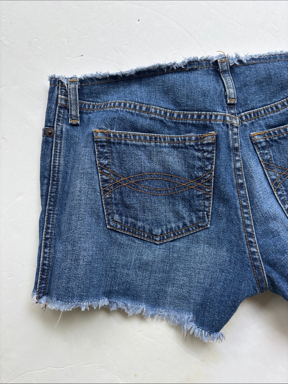 Vintage Abercrombie & Fitch Y2K Hot Low Rise Distressed Short Denim Baddie Sexy - Picture 10 of 17